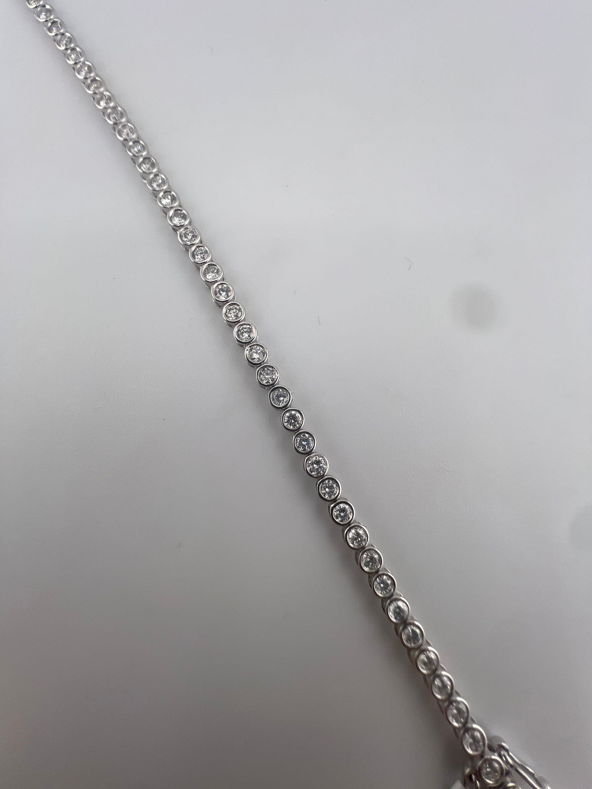 2.5 Carat Round Bezel Tennis Bracelet, 18k , Lab Diamond - Image 6