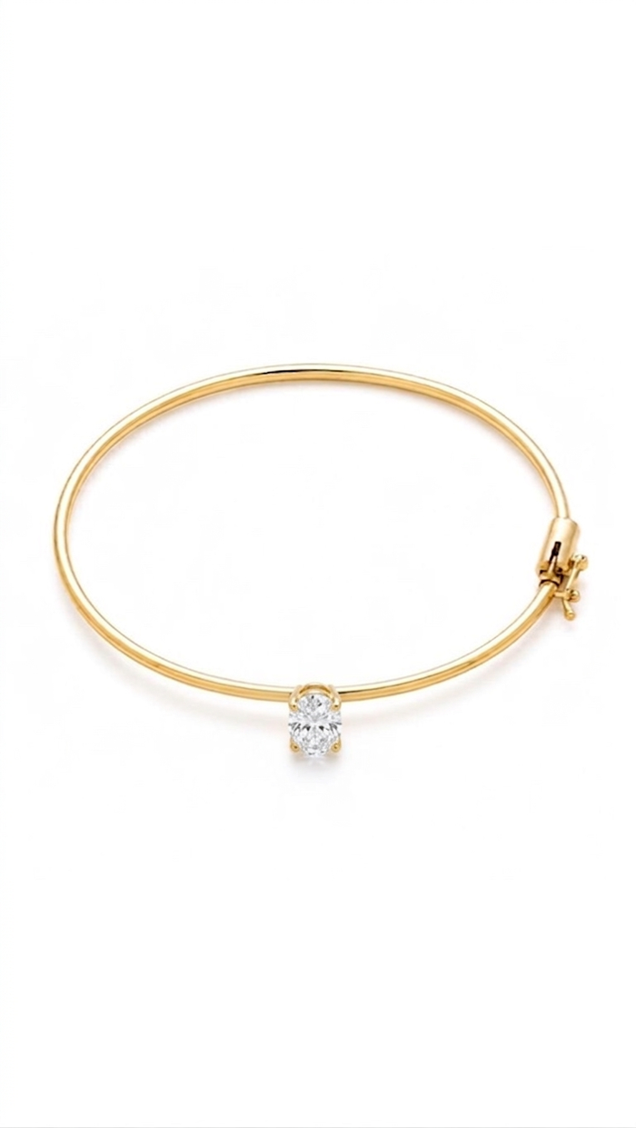 The Barely There Bangle Oval