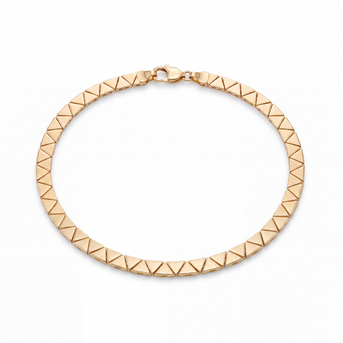 Triangle Link Bracelet in 18k yellow gold